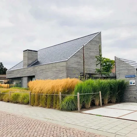 Bed & Breakfast Vrijheid Van *